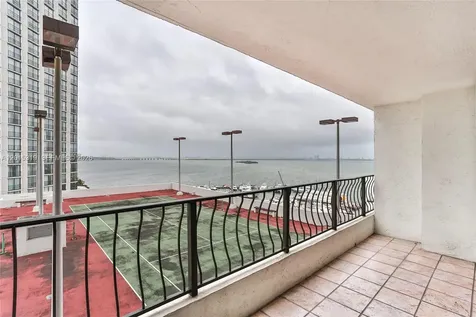 555 NE 15th Street Miami FL 33132