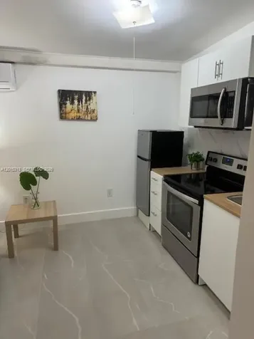 1270 NE 210th Terrace Miami FL 33179