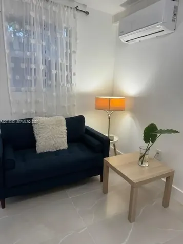 1270 NE 210th Terrace Miami FL 33179