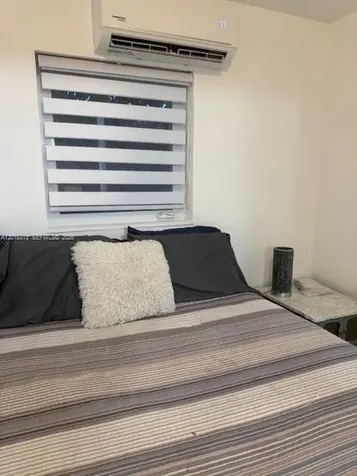 1270 NE 210th Terrace Miami FL 33179