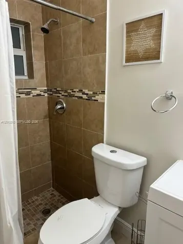 1270 NE 210th Terrace Miami FL 33179