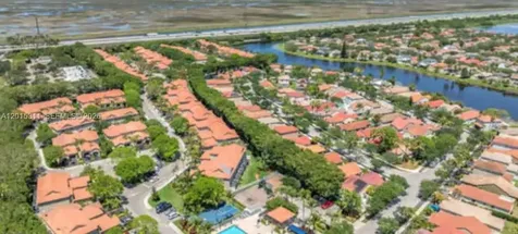 800 Sorrento Drive Weston FL 33326