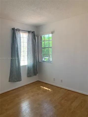 800 Sorrento Drive Weston FL 33326