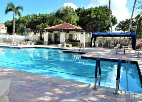 800 Sorrento Drive Weston FL 33326