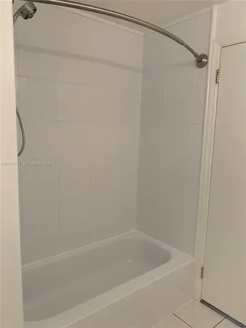 800 Sorrento Drive Weston FL 33326