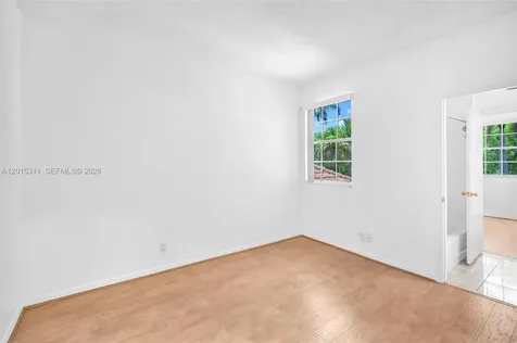 800 Sorrento Drive Weston FL 33326