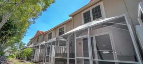 800 Sorrento Drive Weston FL 33326