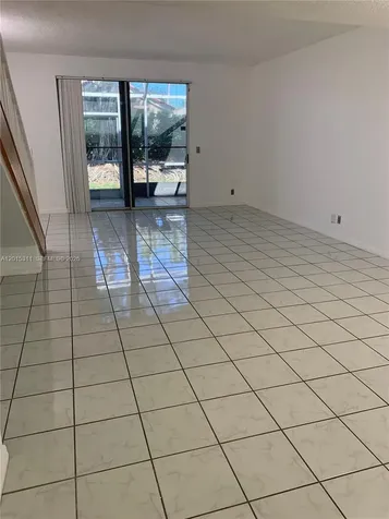 800 Sorrento Drive Weston FL 33326