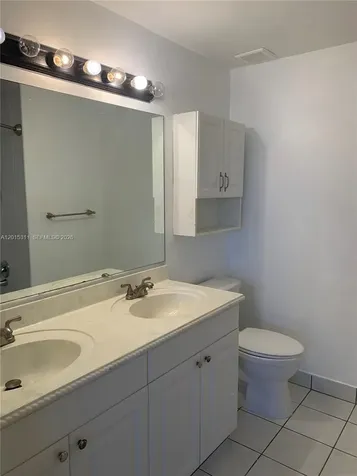 800 Sorrento Drive Weston FL 33326