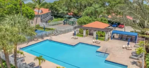 800 Sorrento Drive Weston FL 33326