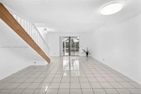 800 Sorrento Drive Weston FL 33326