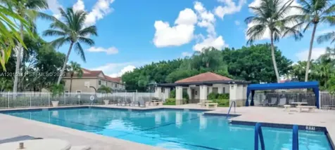 800 Sorrento Drive Weston FL 33326