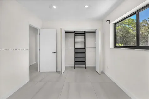 621 SW 33rd Avenue Miami FL 33135