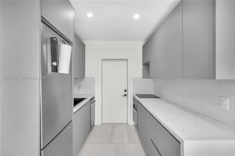 621 SW 33rd Avenue Miami FL 33135