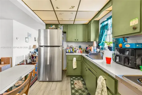 441 NW 2nd Avenue Deerfield Beach FL 33441