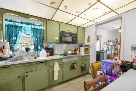 441 NW 2nd Avenue Deerfield Beach FL 33441