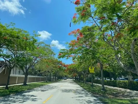 7915 Camino Real Miami FL 33143