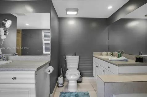 2539 SW 73rd Terrace Davie FL 33317