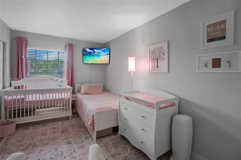 2539 SW 73rd Terrace Davie FL 33317