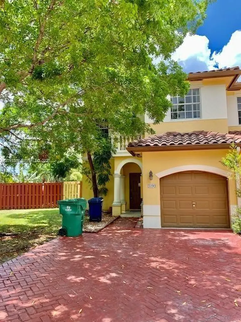 5090 SW 136th Avenue Miramar FL 33027