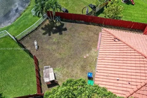 5090 SW 136th Avenue Miramar FL 33027