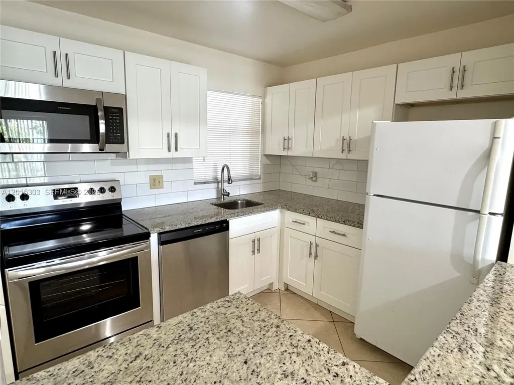 6900 Nova Drive Davie FL 33317