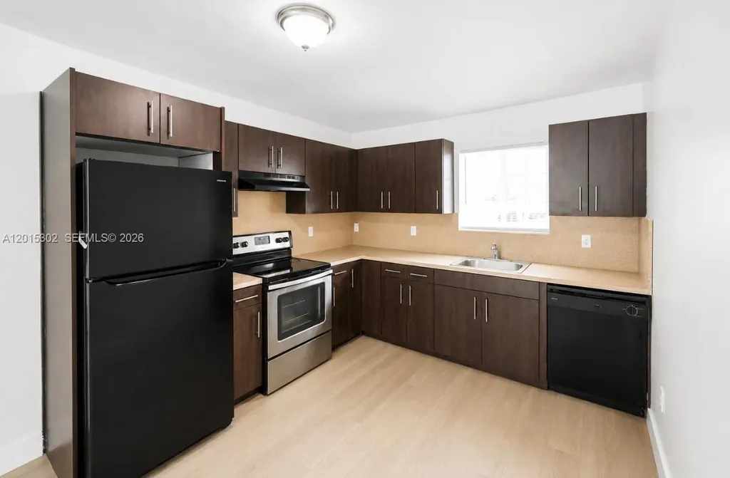 13 S Royal Poinciana Boulevard Miami Springs FL 33166