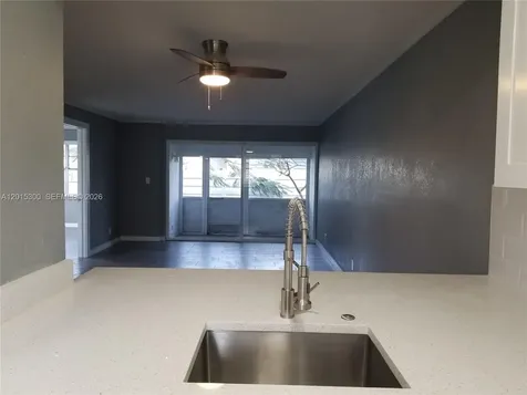 3777 NW 78th Avenue Davie FL 33024