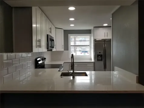 3777 NW 78th Avenue Davie FL 33024