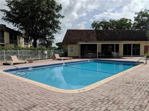 3777 NW 78th Avenue Davie FL 33024