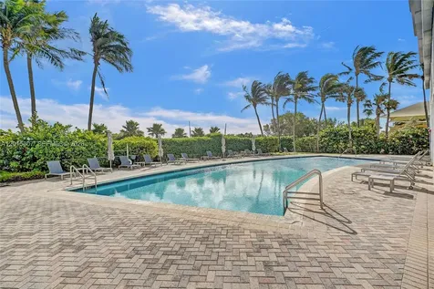 6515 Collins Avenue Miami Beach FL 33141