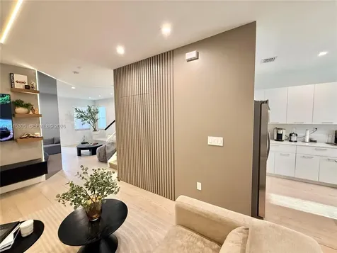 12750 NW 23rd Place Miami FL 33167