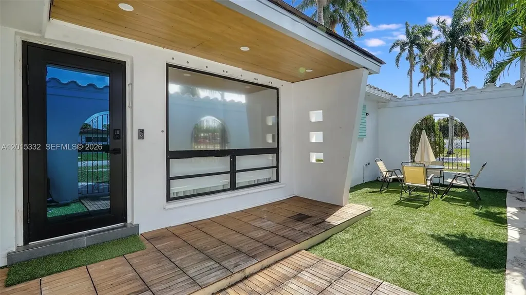 603 N 32nd Avenue Hollywood FL 33021