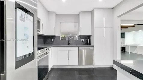 603 N 32nd Avenue Hollywood FL 33021