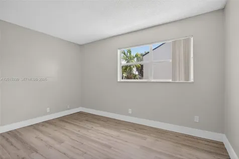 4409 Treehouse Lane Tamarac FL 33319