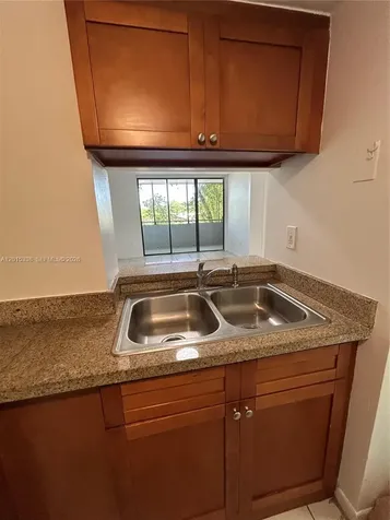 8205 SW 152nd Avenue Miami FL 33193