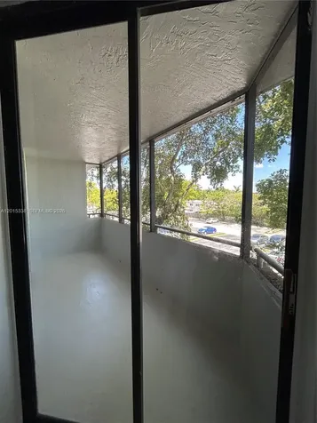 8205 SW 152nd Avenue Miami FL 33193