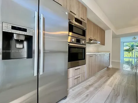 1000 99th Street Bay Harbor Islands FL 33154