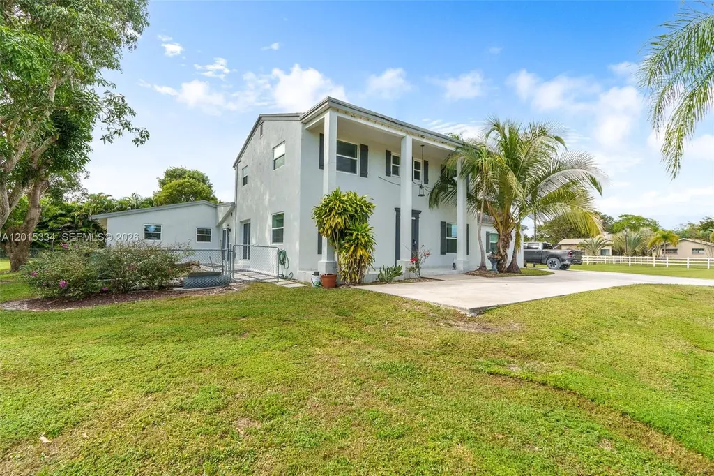 7601 NW 82nd Terrace Parkland FL 33067