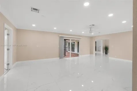 7601 NW 82nd Terrace Parkland FL 33067
