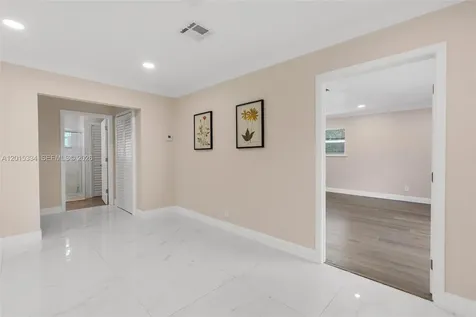 7601 NW 82nd Terrace Parkland FL 33067