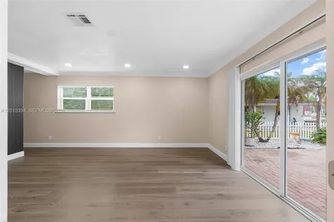 7601 NW 82nd Terrace Parkland FL 33067