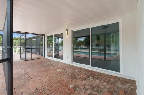 7601 NW 82nd Terrace Parkland FL 33067