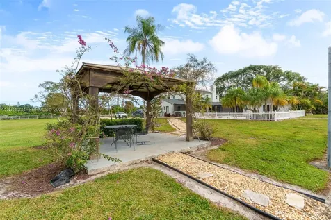 7601 NW 82nd Terrace Parkland FL 33067