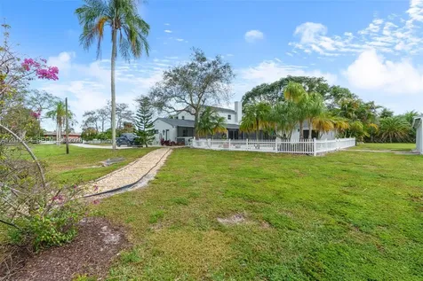 7601 NW 82nd Terrace Parkland FL 33067