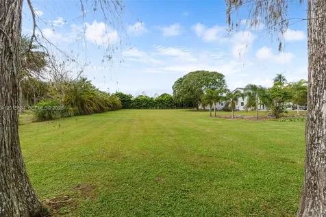 7601 NW 82nd Terrace Parkland FL 33067