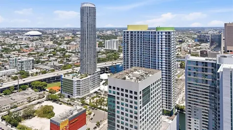 175 SW 7th Street Miami FL 33130