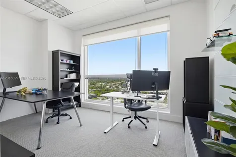 175 SW 7th Street Miami FL 33130