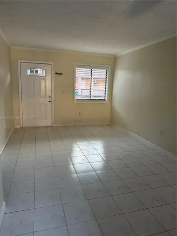 5490 W 21st Court Hialeah FL 33016
