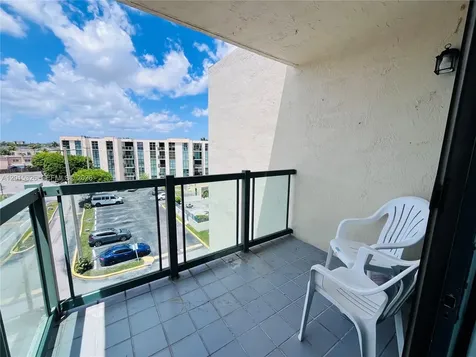 2055 SW 122nd Avenue Miami FL 33175